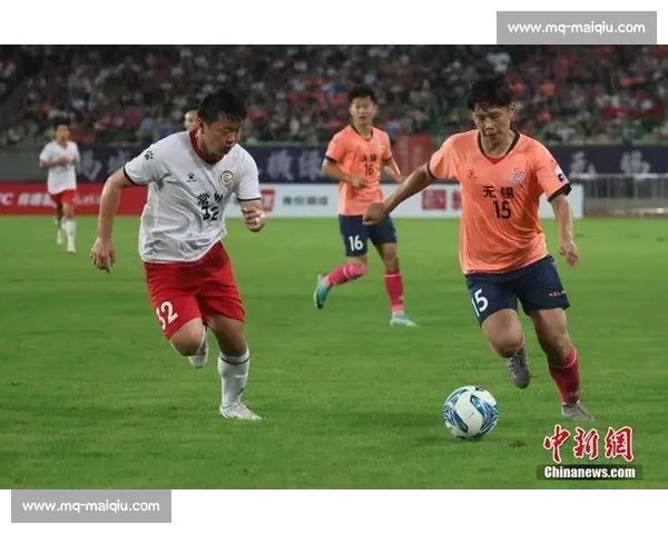 苏超赛场现 散装家庭：父母为连云港助威，子女为苏州呐喊